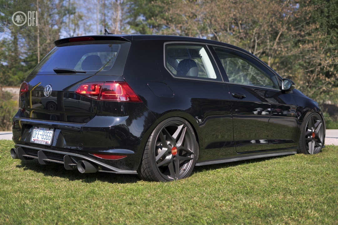 Maxton Design MK7 GTI Rear Diffuser & Rear Side Splitters