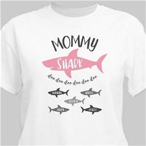 Personalized Mommy Shark T-Shirt